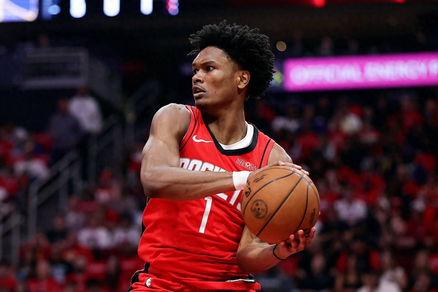 必威平台 -关于赛地聚焦——CBA季后赛国际比赛日热度飙升，休斯敦火箭回应争议，气氛紧张，赛季目标并未改变的信息