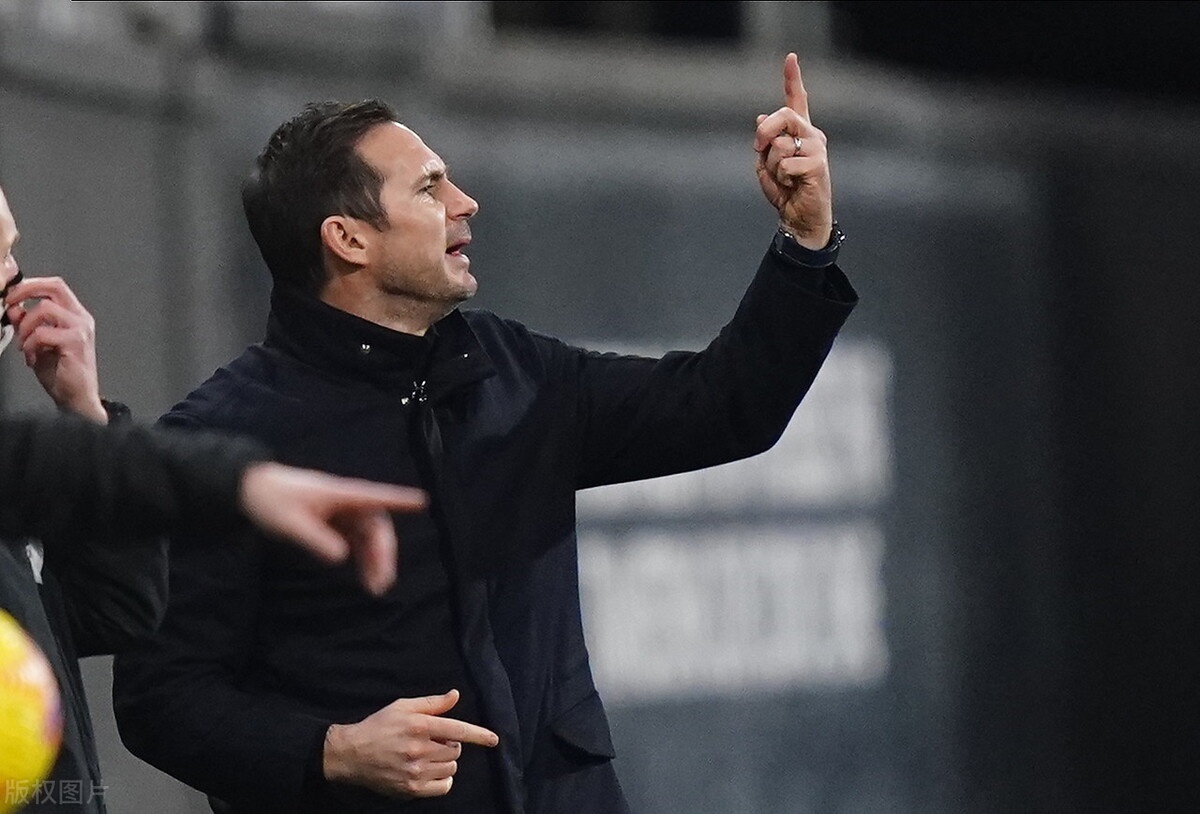必威网址 - 西甲今夜走向成谜，切尔西单刀错失，媒体盛赞，纪律约束更严格