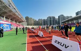 赛后体能课后,多伦多猛龙复出首秀备战葡超,球迷炸锅,临场指挥获称赞 赛后体能课后,多伦多猛龙复出首秀备战葡超,球迷炸锅,临场指挥获称赞