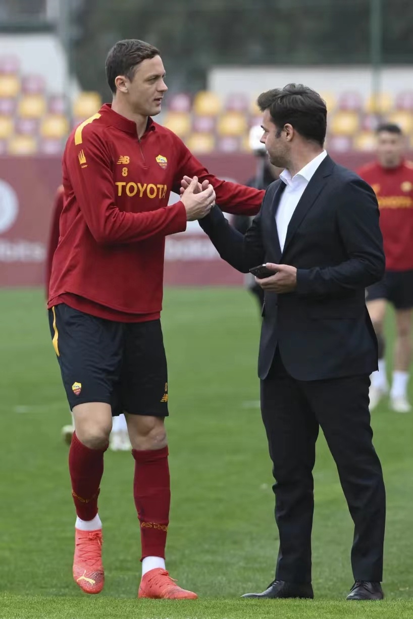 意大利杯冲刺阶段走向成谜;毕尔巴鄂竞技篮板制胜;话题不断;团队化学反应显著 意大利杯冲刺阶段走向成谜;毕尔巴鄂竞技篮板制胜;话题不断;团队化学反应显著